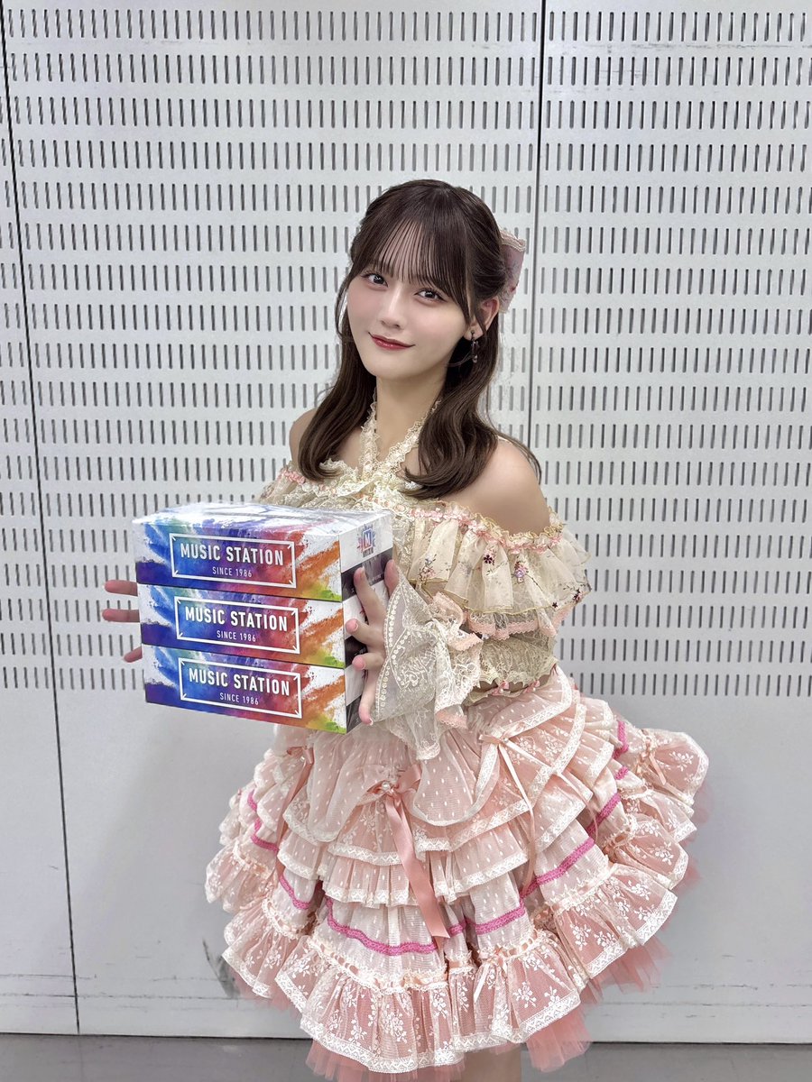 み*)様 イコラブ 髙松瞳 パネル 直筆 Amazon.co.jp: イコラブ =LOVE