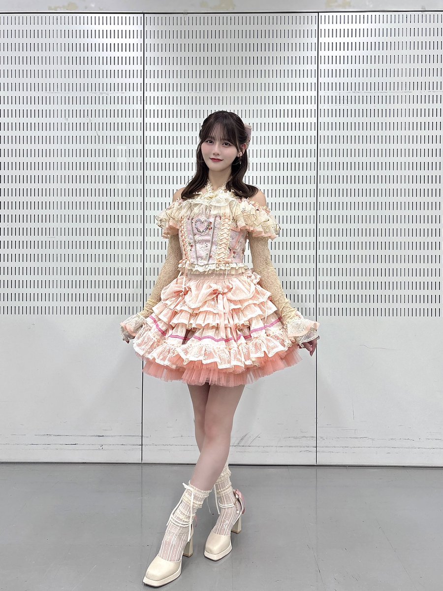 Post by 髙松 瞳 on X: 全身も見て〜♡