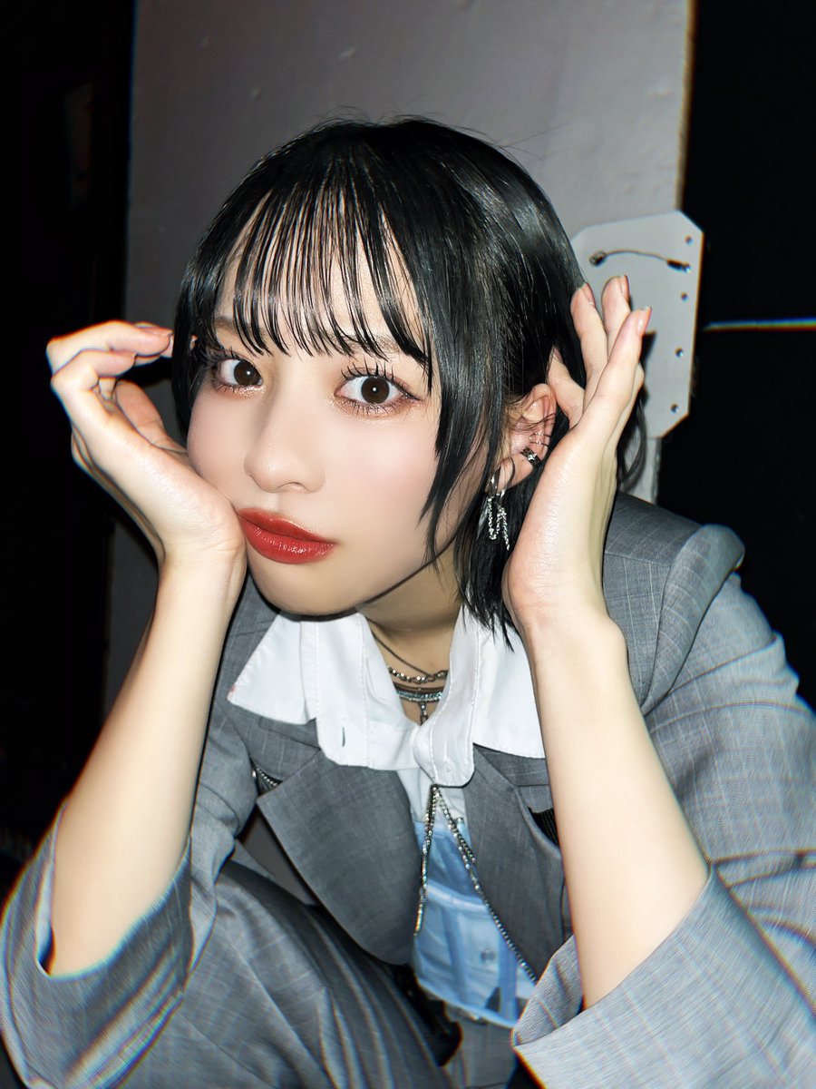 冨田菜々風 生写真【アンチコンフィチュール歌唱】【直筆ヨリ】