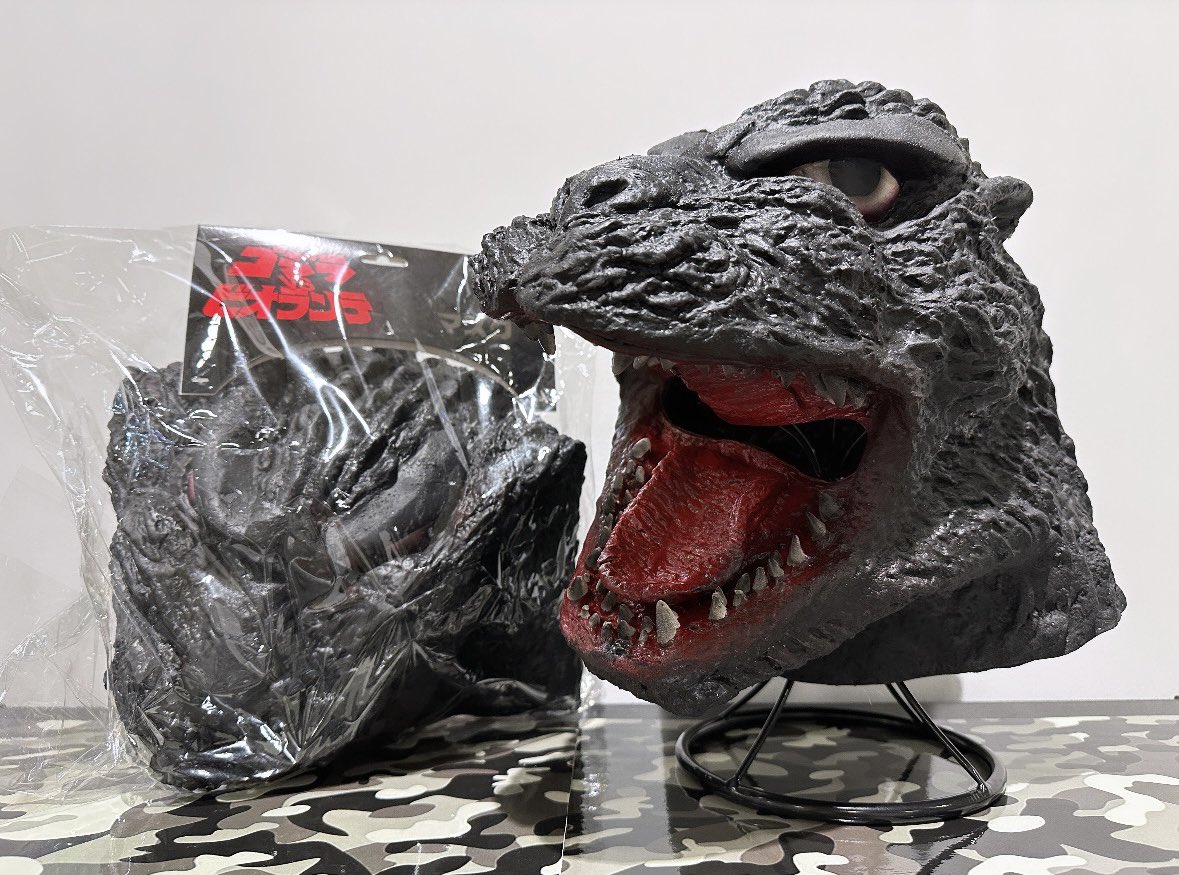 ゴジラショップ商品情報🦖 ＼ 商品名 :ゴジラvsビオランテマスク 価格