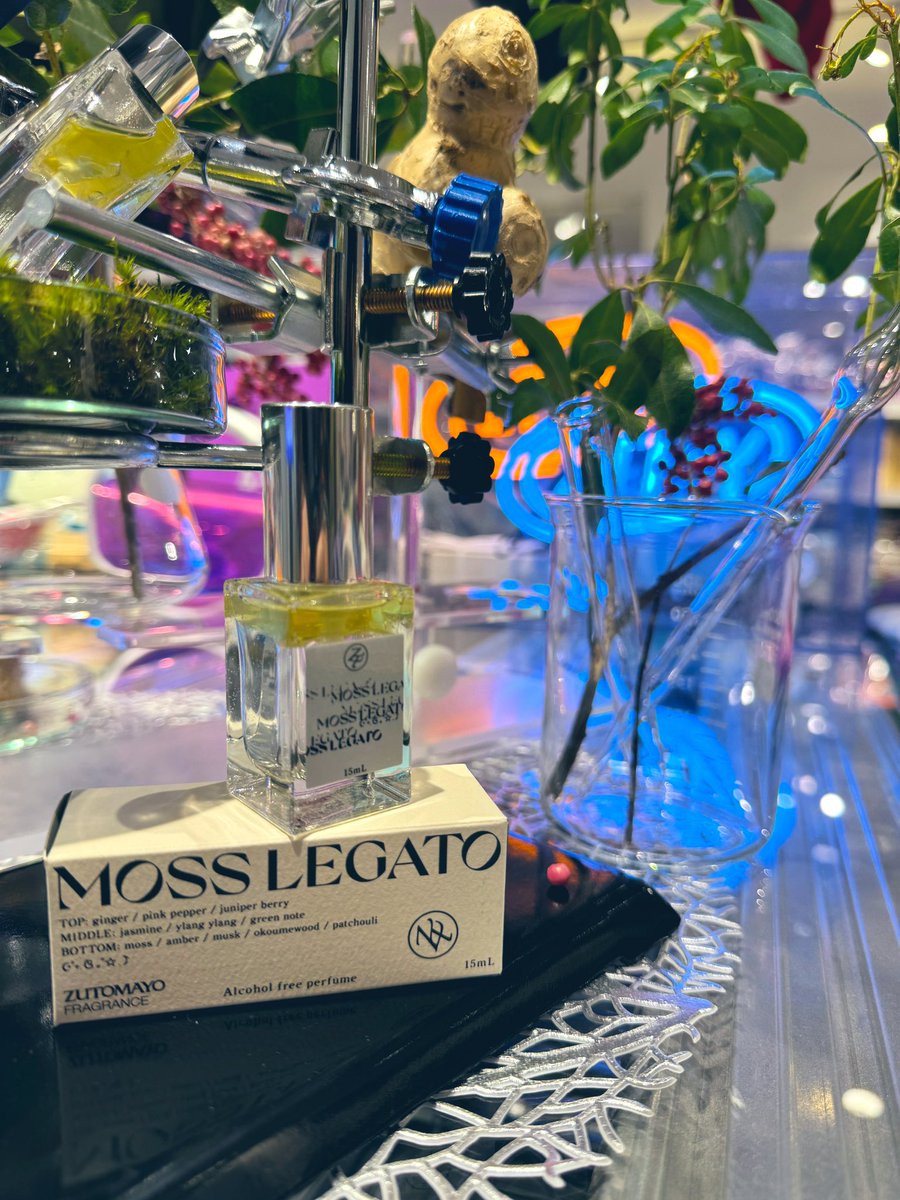 展示中】 ストアで香水試せます