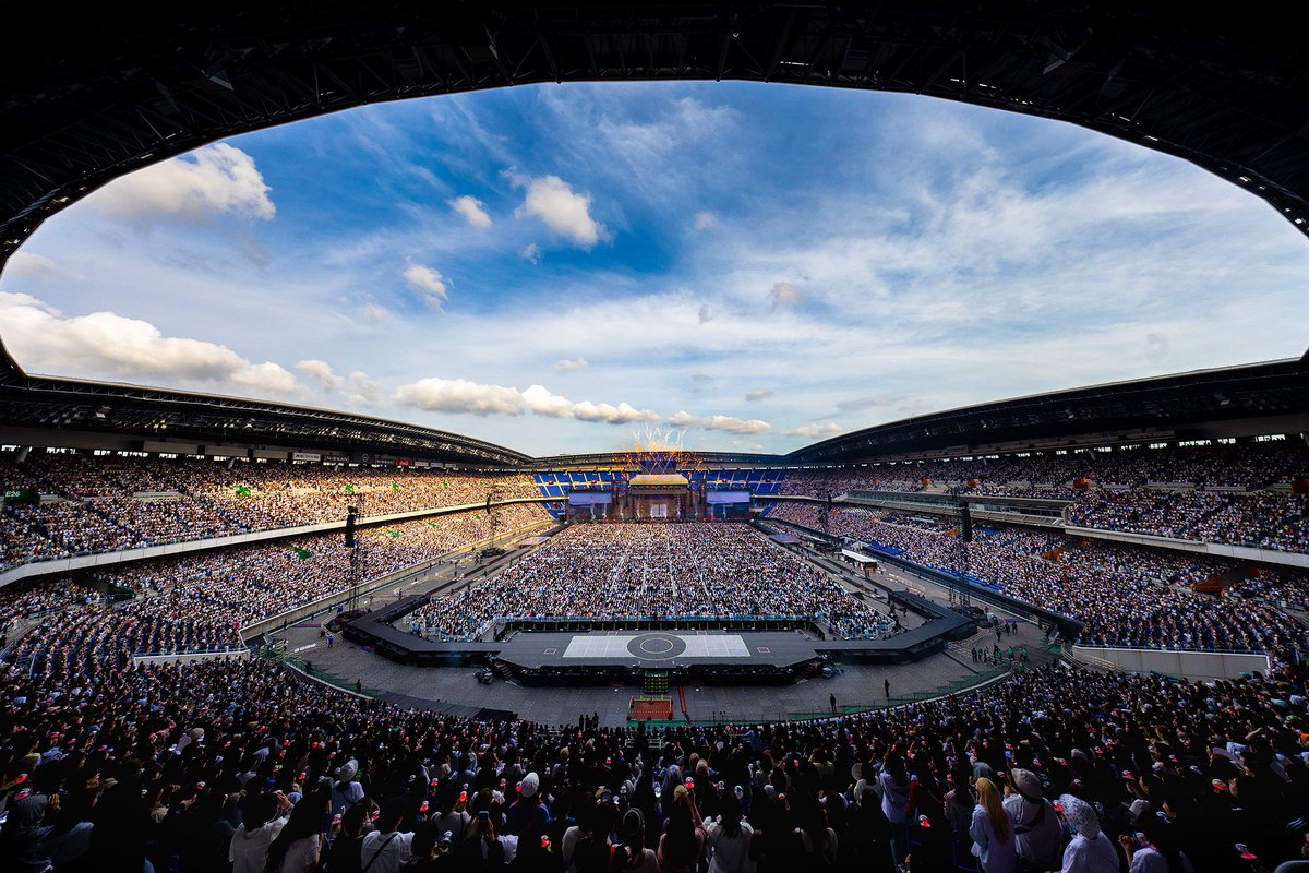 17'S] SEVENTEEN TOUR 'FOLLOW' AGAIN TO JAPAN スタジアム最終公演