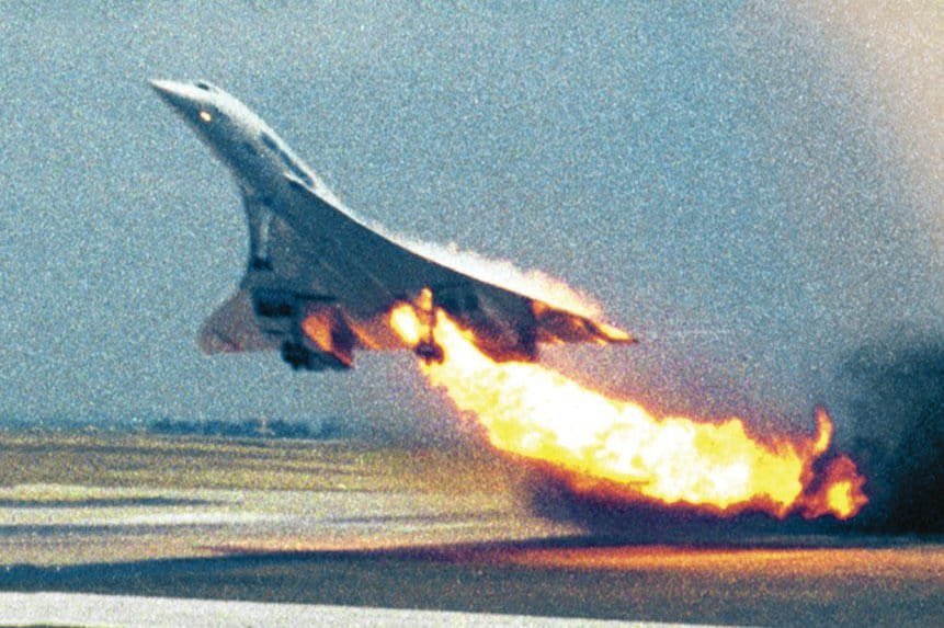 2000年の7月25日、エールフランス4590便の超音速旅客機コンコルドが