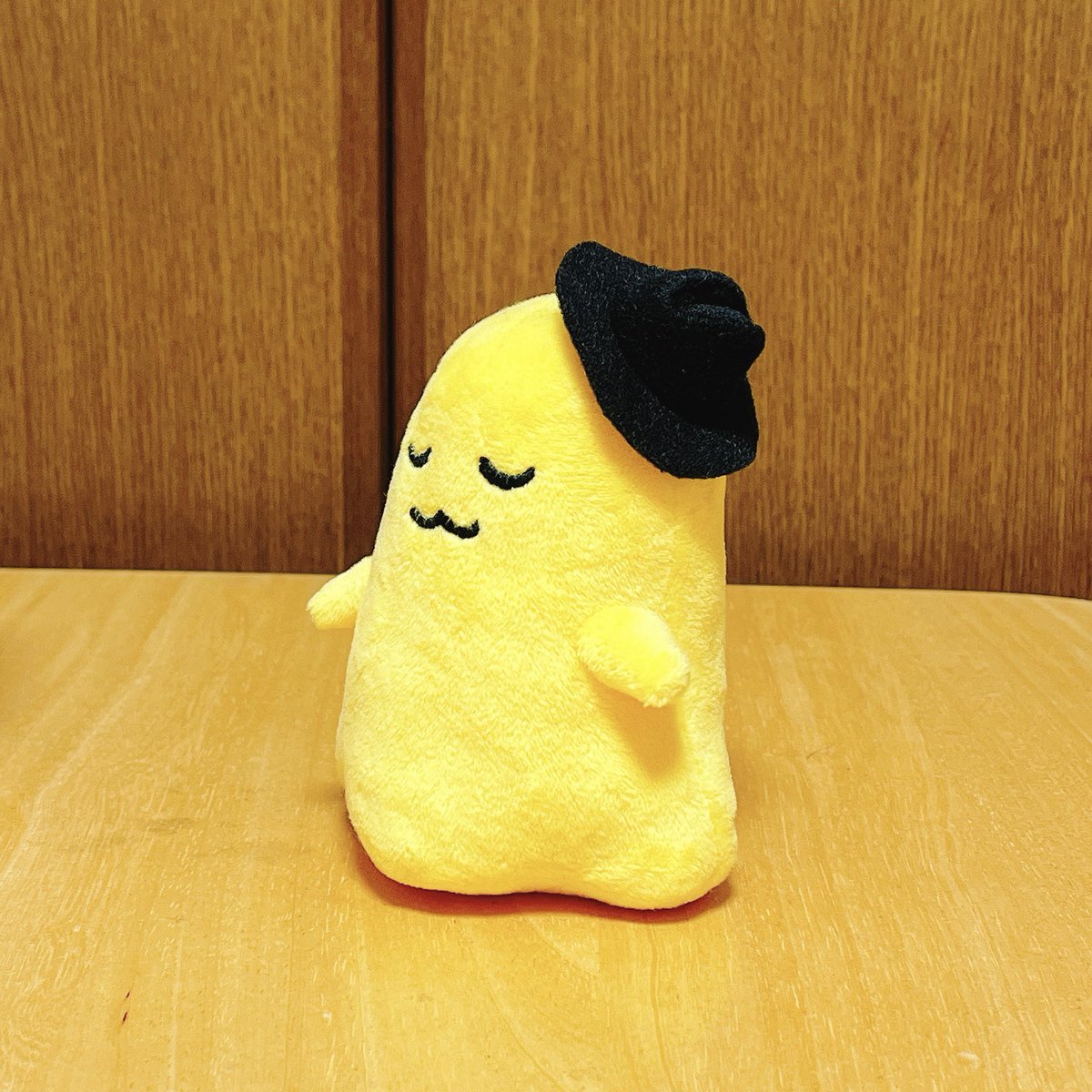 ピザハットのマスコットキャラクターのチーズくんのぬいぐるみを作り