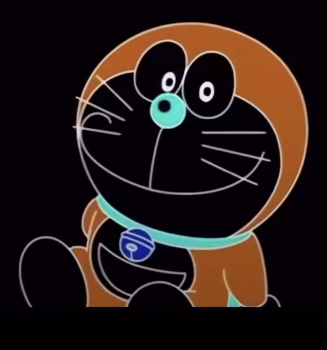 このドラえもんを15秒見つめてから、白い壁か天井見てみて！！ うぉー