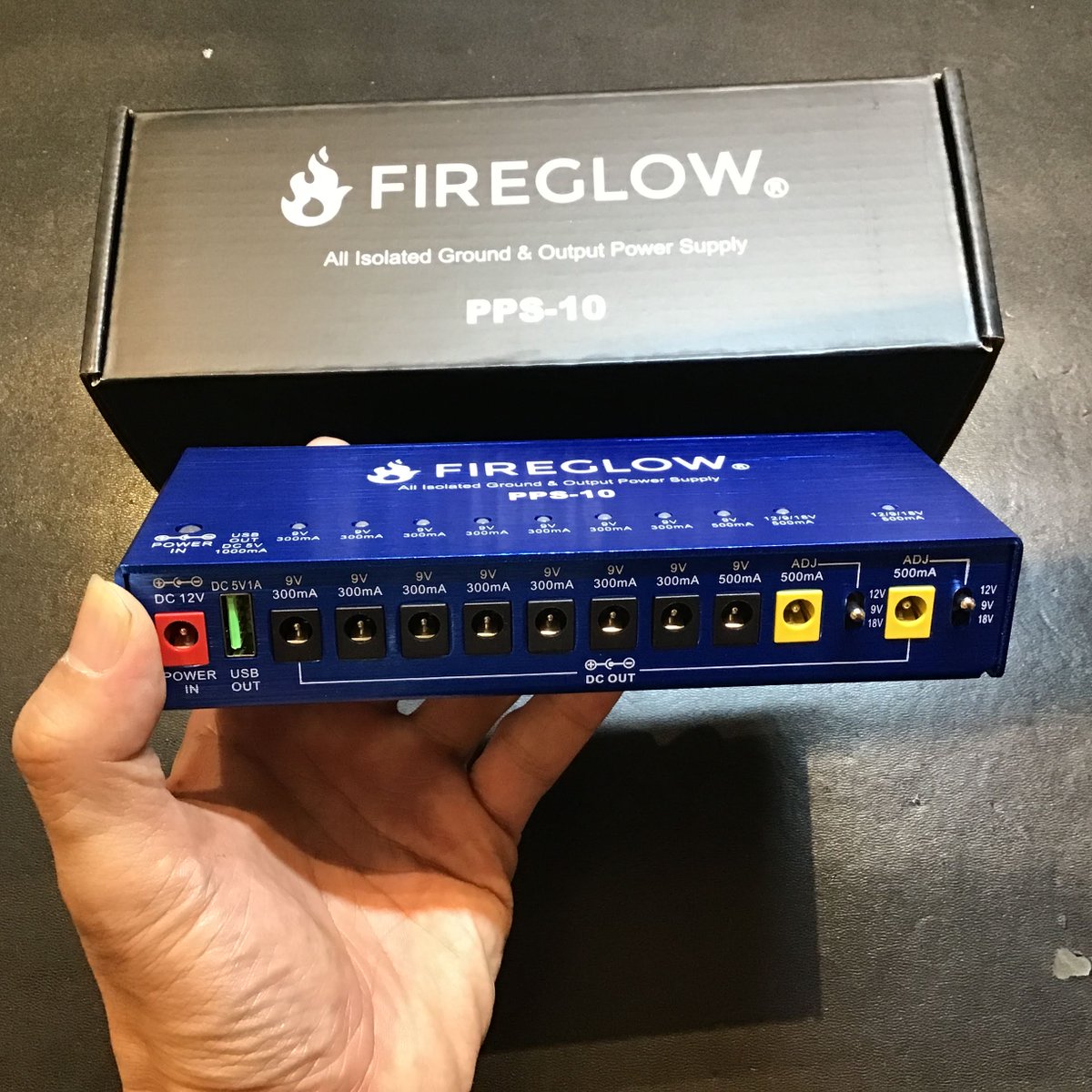 FIREGLOWのフルアイソレート仕様のパワーサプライPPS-10が入荷しました