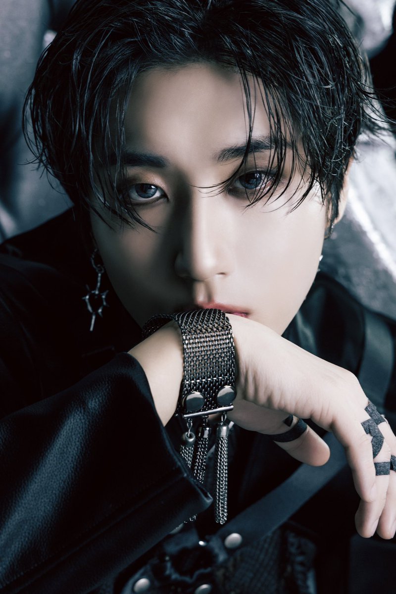 Stray Kids JAPAN 2nd Album『GIANT』 Main Solo Teaser Images