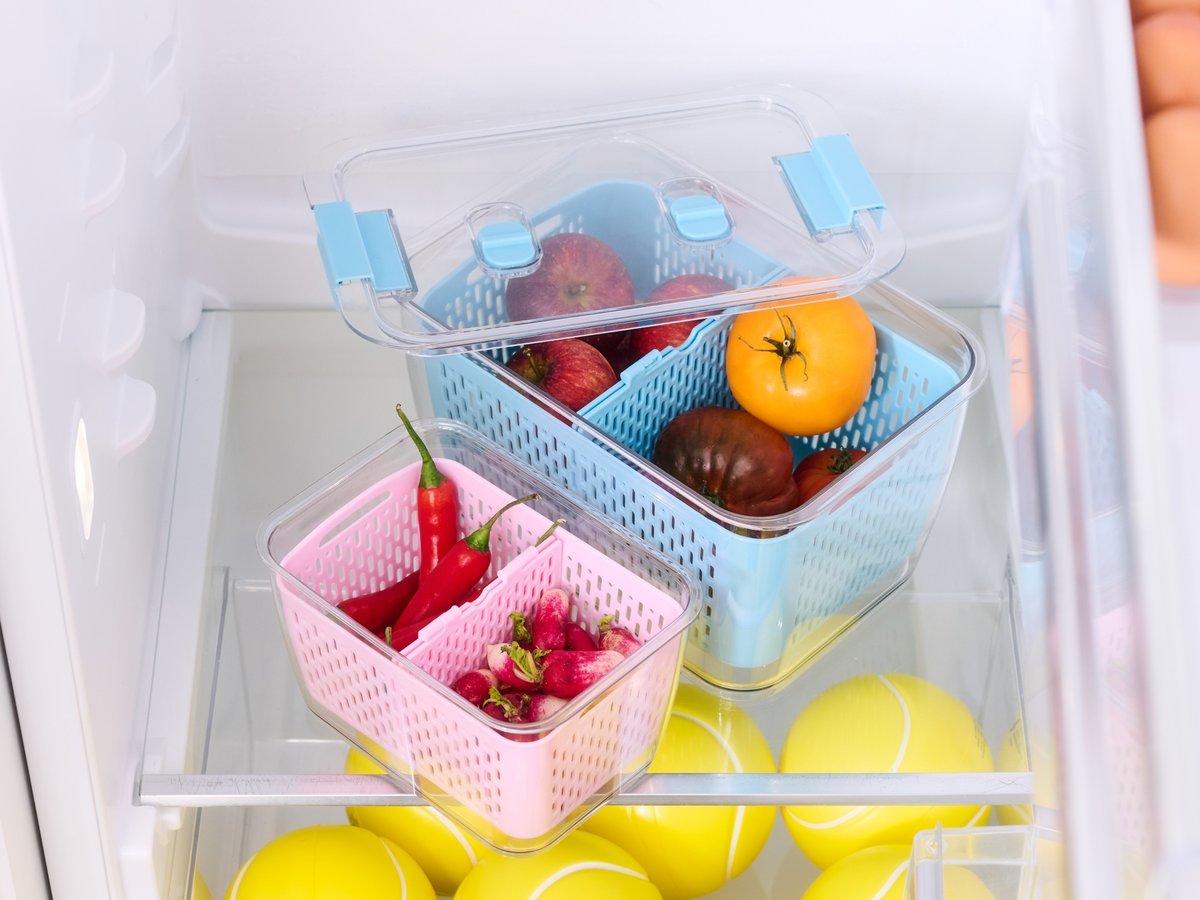 水切り付きの冷蔵庫用コンテナ🍅🥬 S / M / L の3種類です✨