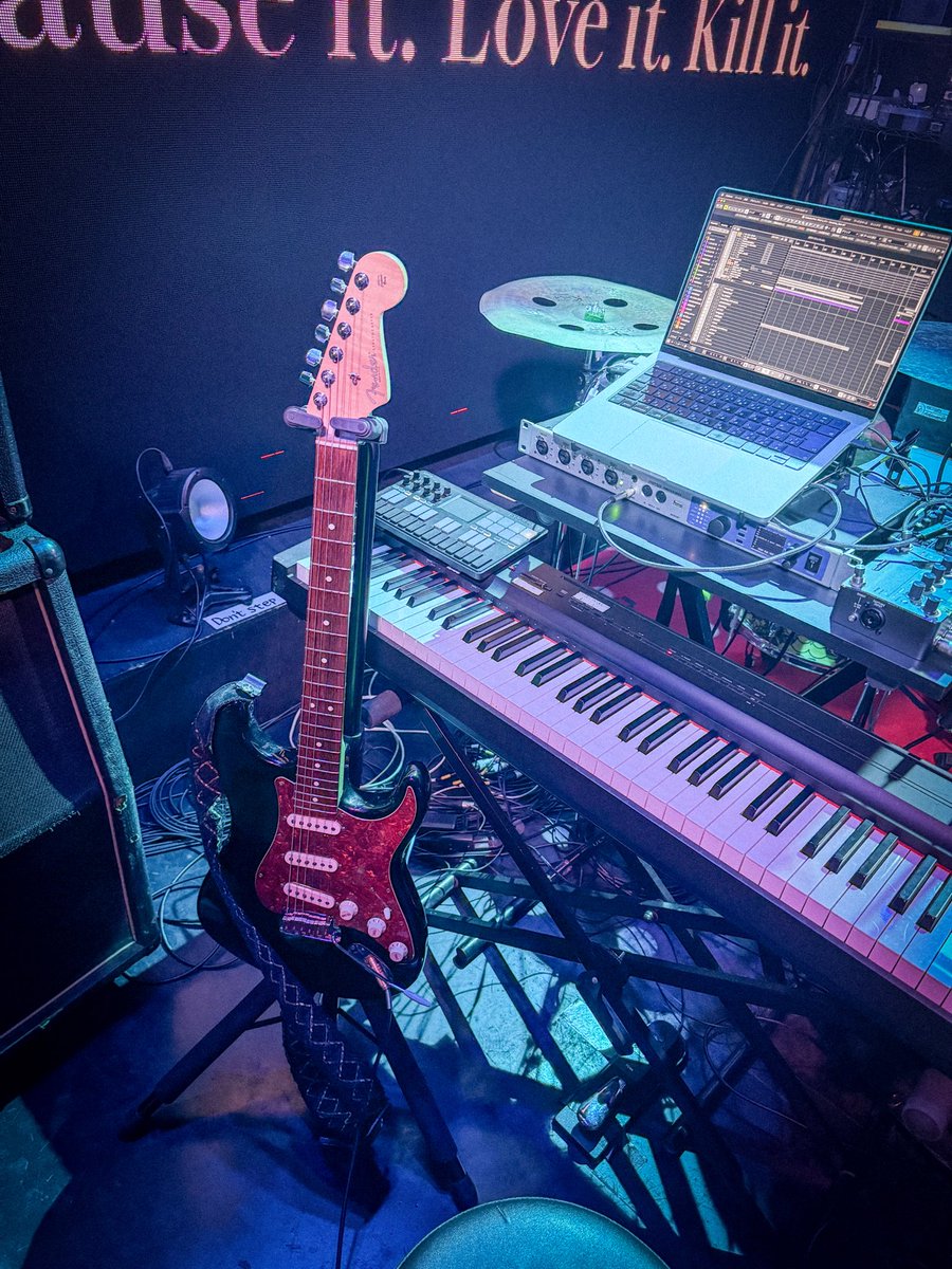 手を伸ばした先にある感覚は今もまだ鼓動している ツアー会場限定CD