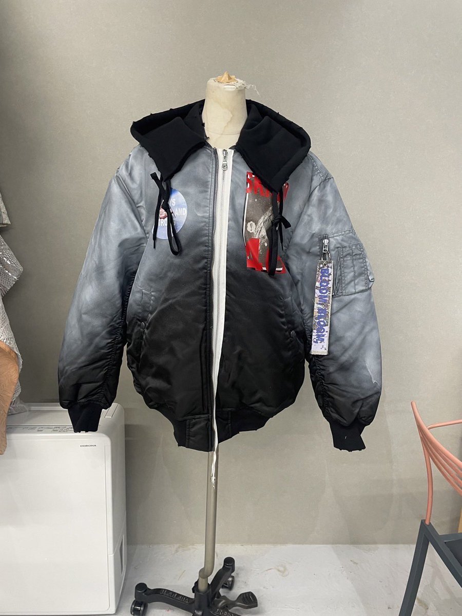 櫻坂46 4thanniversary live お疲れ様でした！ 画像の衣装2点担当しま