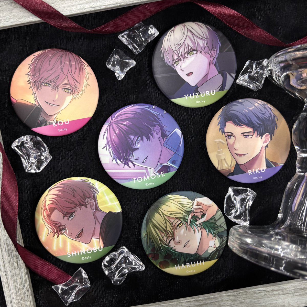 🦋3月新商品🦋 SR Collection 第一弾 トレーディング缶バッジをご紹介