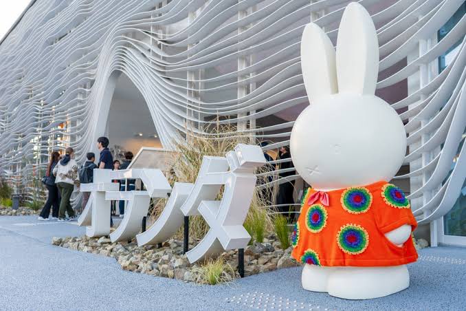 大阪万博にて、オランダパビリオンのスーベニアショップが本気出してき