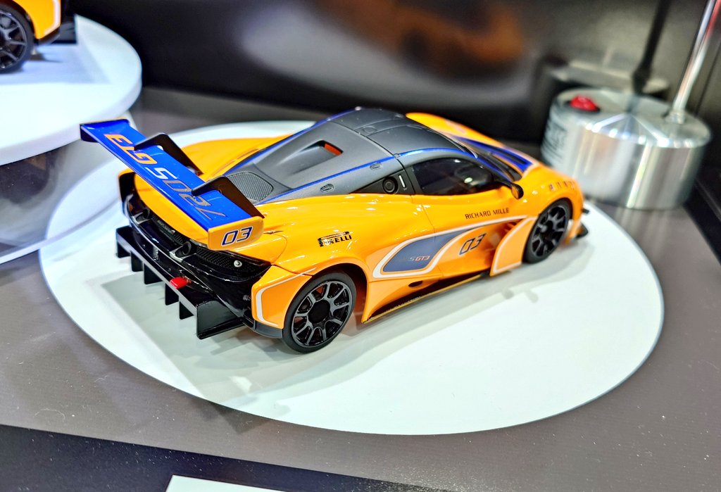 京商ミニッツRWDに新規金型のNEWボディ！ 「マクラーレン 720S GT3」が