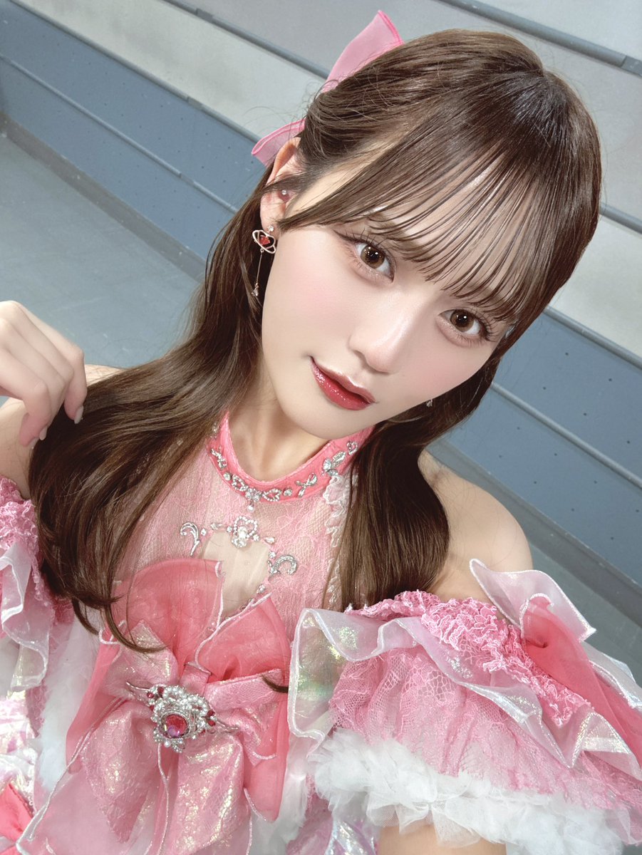 Gqv6cAwXQAAPBht.jpg?format=jpg