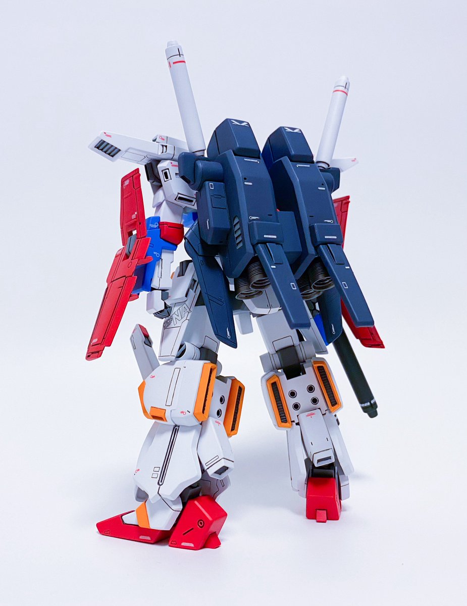 B-CLUB 1/144 ZZガンダム Ver.Ka 原型 : 小松原博之(STUDIO RECKLESS