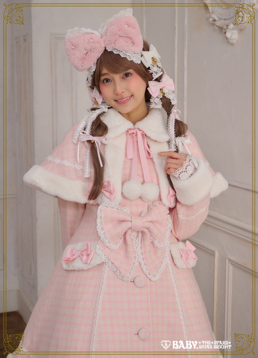 BABY新作情報】Barbieリボンミルキーコート¥68,200ピンクを小山璃奈