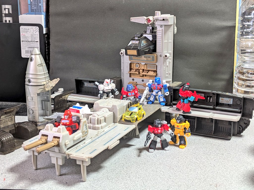 ミクロロケットベース、 ミクロマンレッドパワーズ最後の大型アイテム