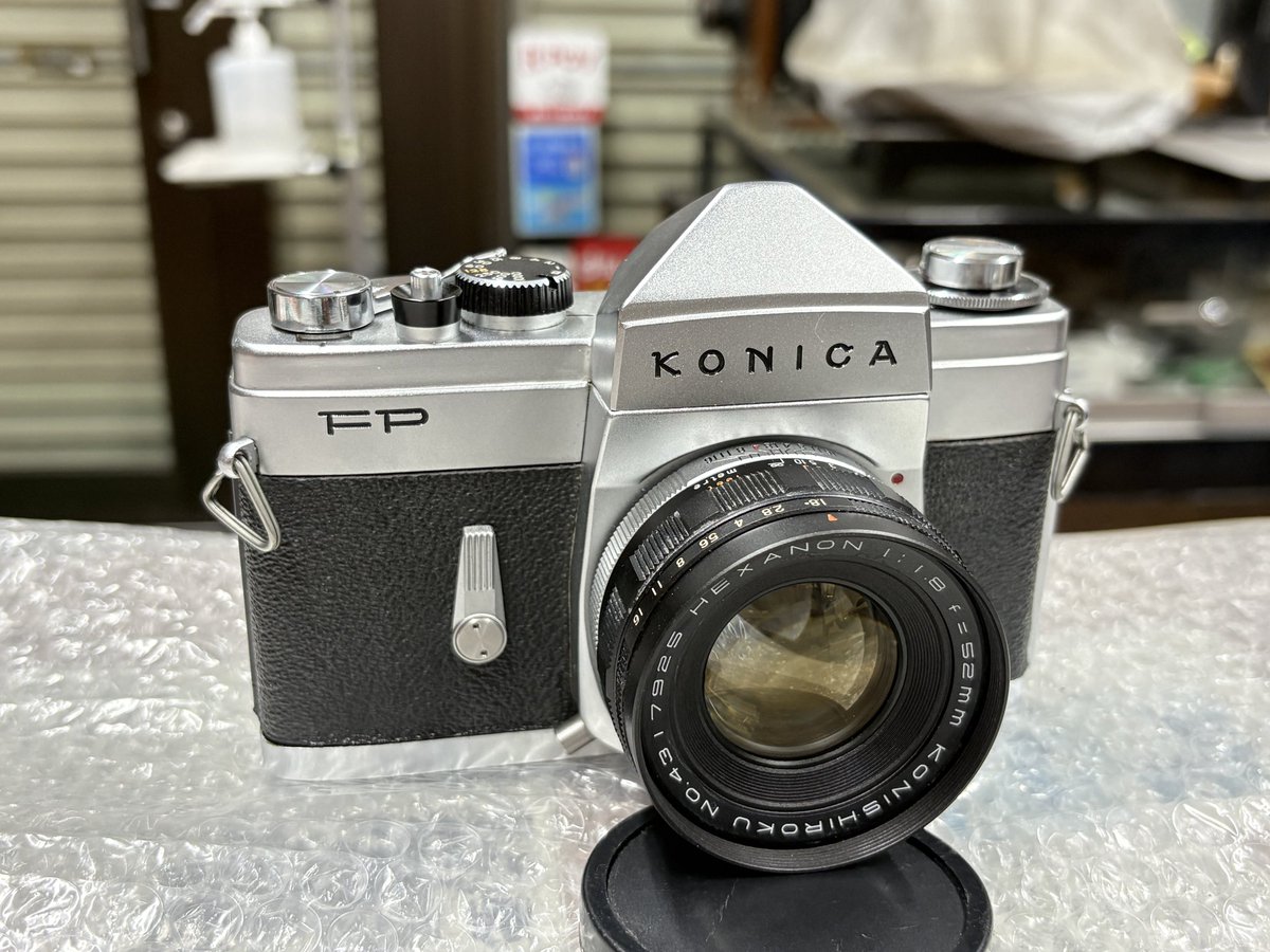 小西六コニカFP極上美品！ この手の安価な国産一眼レフでは〜なかなか