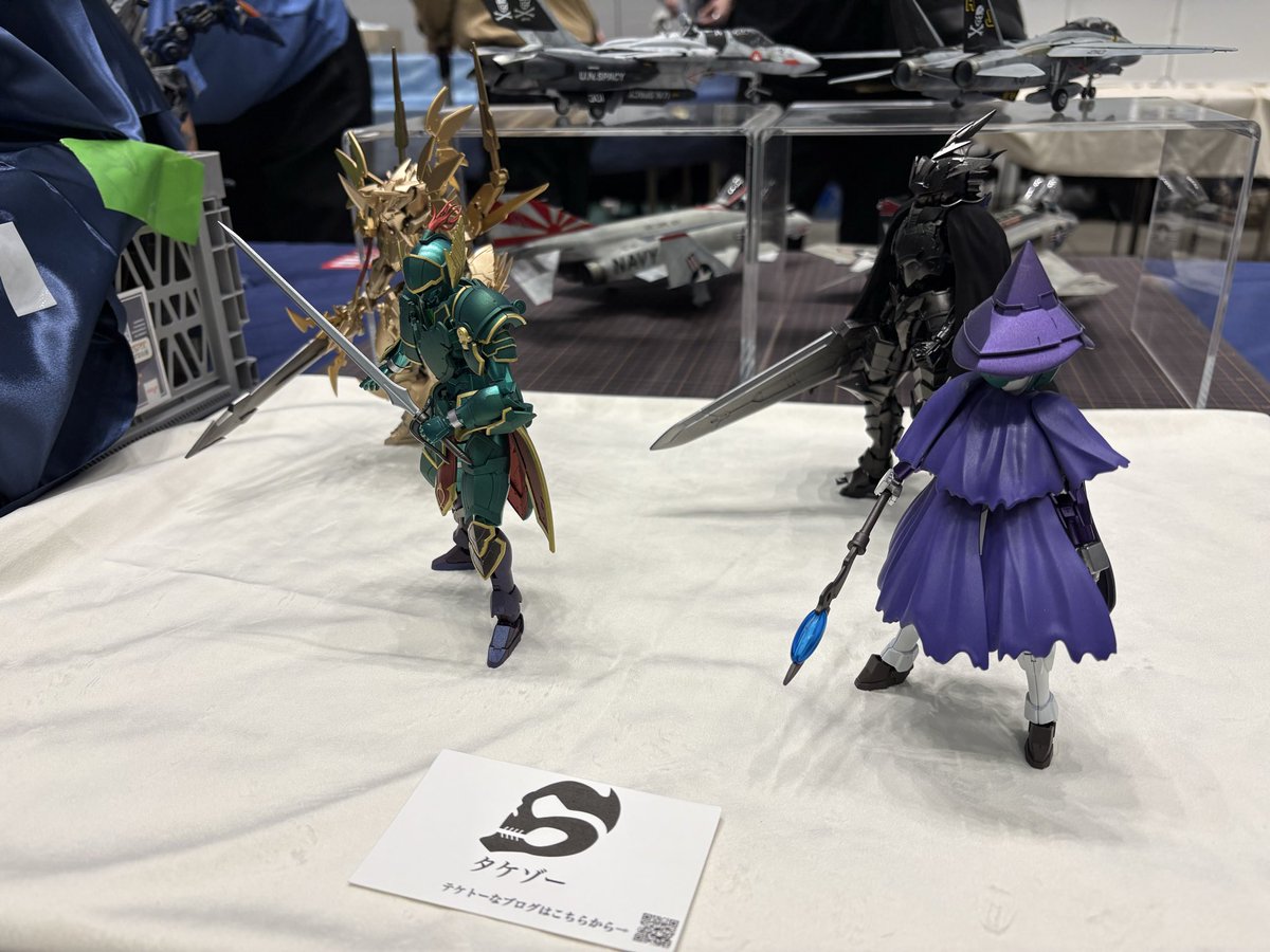 参加してます😅 個人卓には【30MF】 たまっぱちには【ヘキサギア