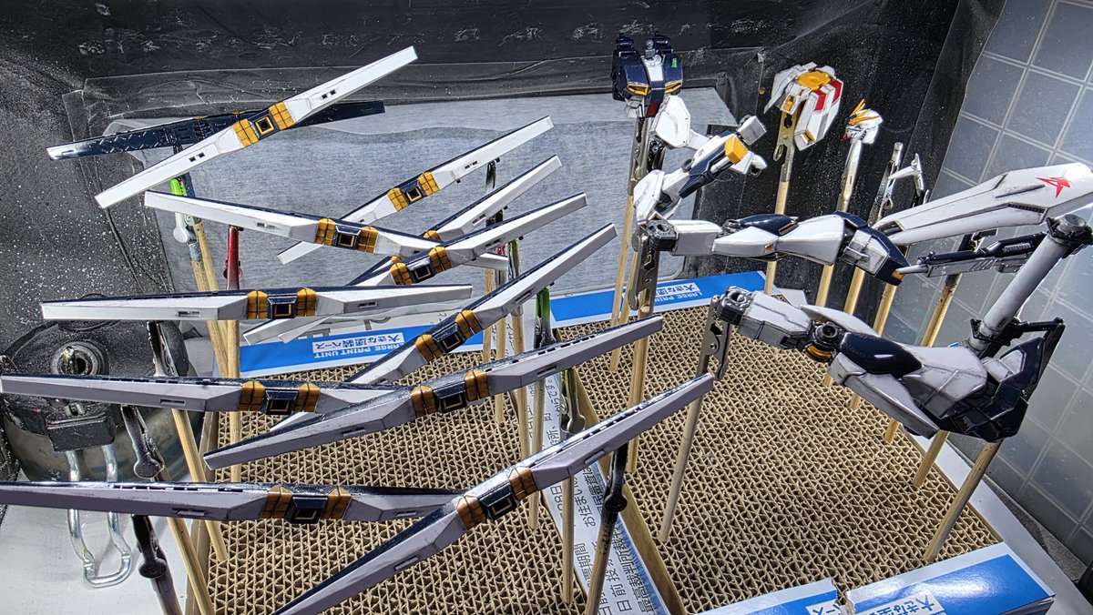 フルアーマーZZがゲット出来なかったので、帰宅して二度寝してました