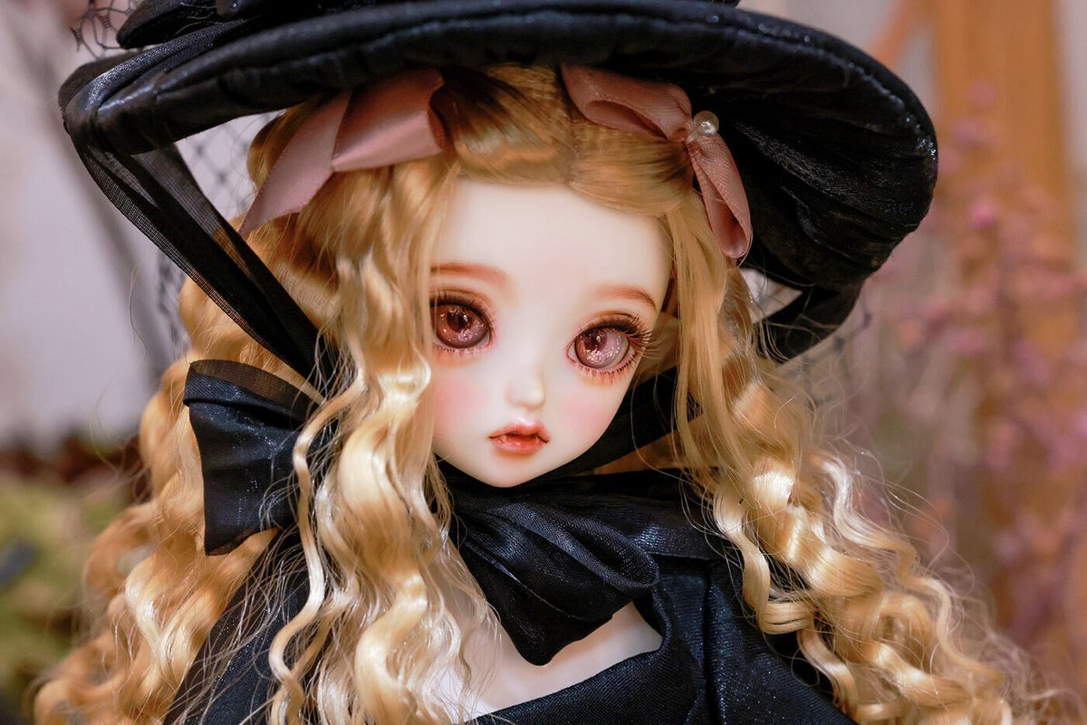 DOLK×Peak's woods】世界10体限定 V. Lady bee - Claudia 2026 ver