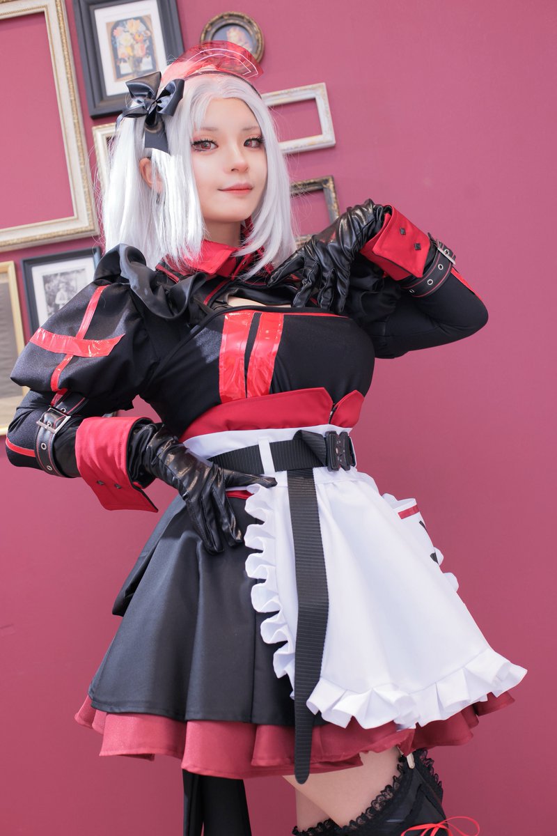 cosplay / 勝利の女神:NIKKE ・ ・ ❤ドレイク ／メイド・フォー
