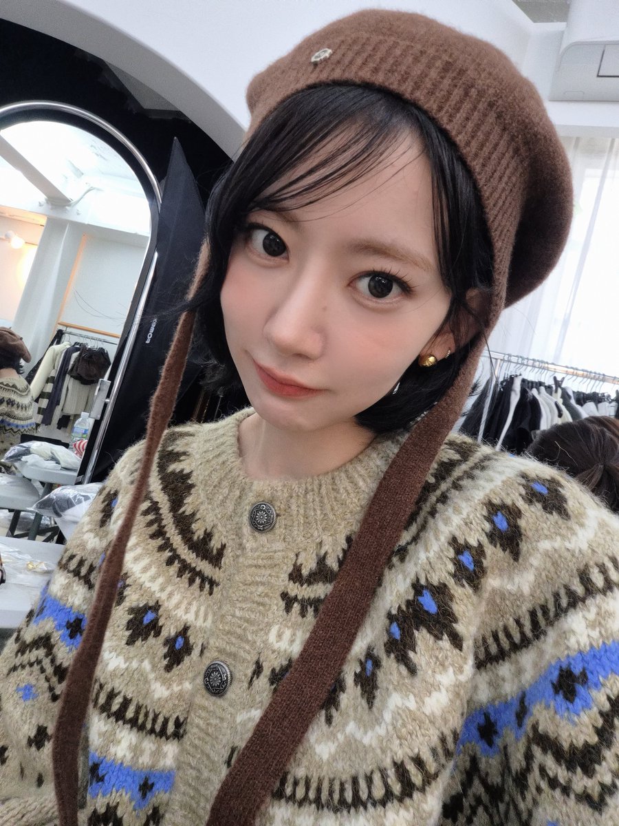 午後3時19分😌🌸✨ #宮脇咲良 #SAKURA #미야와키사쿠라 #꾸라