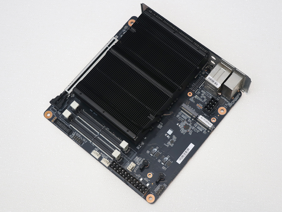 レビュー】6万円台で16コアRyzen 9搭載はズルい！Mini-ITXマザー