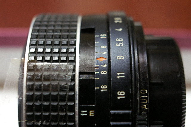 レンズ分解修理 ：ペンタックスタクマーSMC TAKUMAR 50mm/F1.4後期ゴム