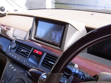 ♪ホンダエリシオンへダイヤトーンサウンドナビ取り付け♪ : FIST