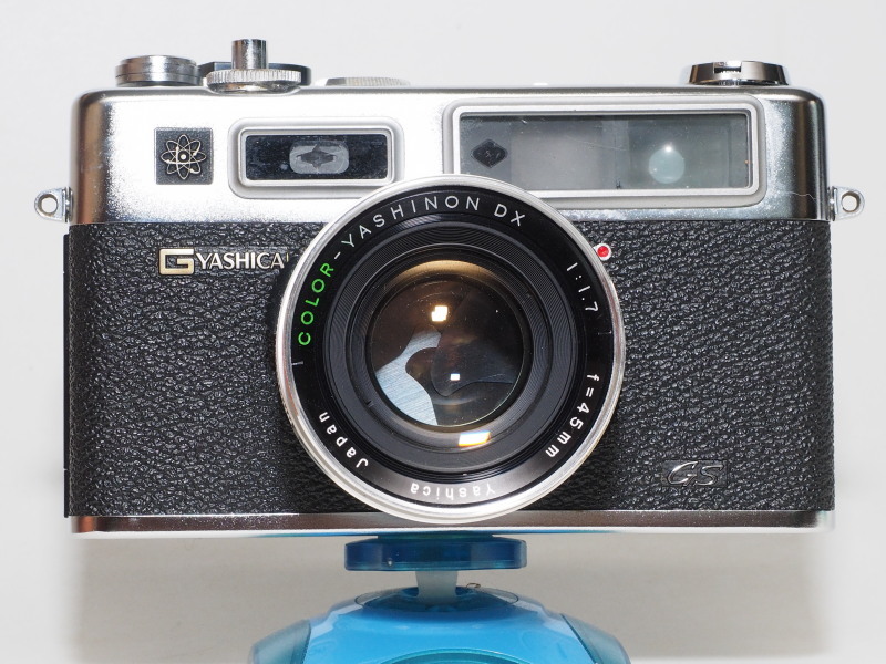 Color Yashinon DX 45mm F1.7 : オールドレンズをマウントアダプターで