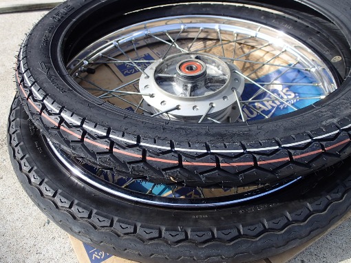 カブ90・前後タイヤ交換 M35、NR74 : Cubのある生活