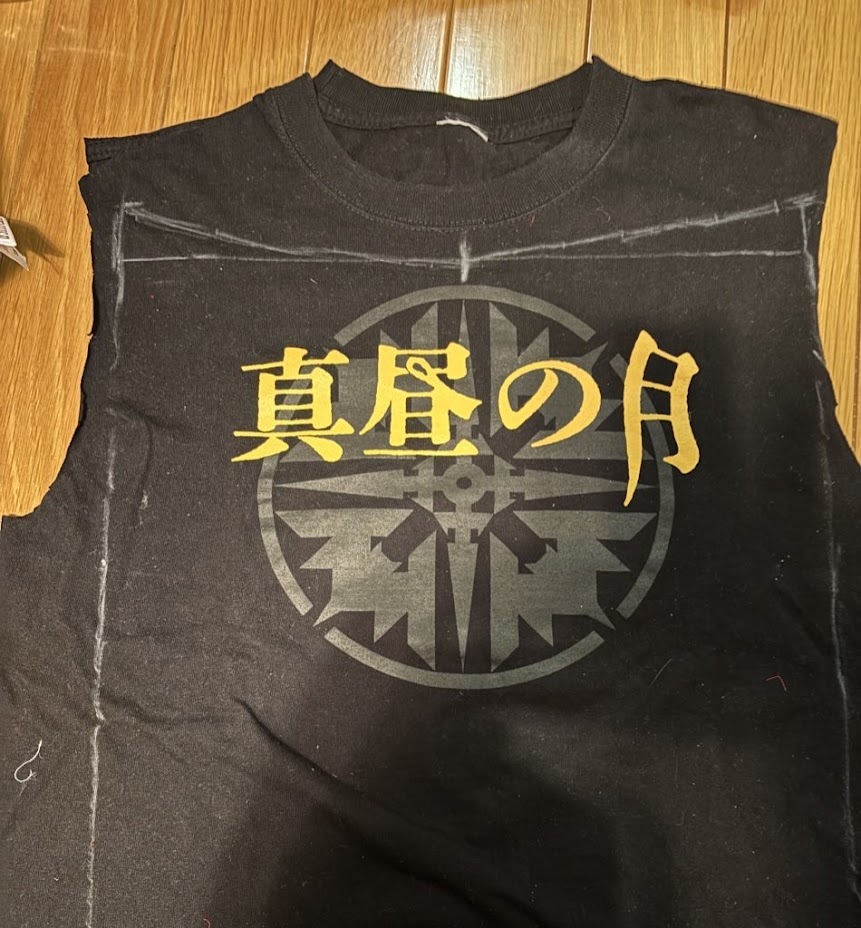 聖飢魔IIのTシャツからロンジャケとスカート : 田園 でらいと