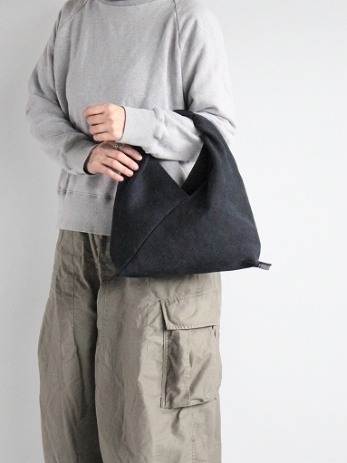 Hender Scheme azuma bag small : 『Bumpkins putting on airs』