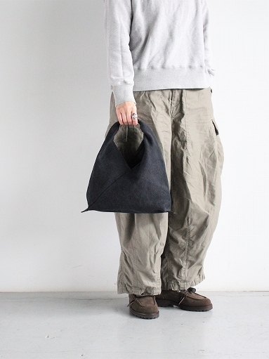 Hender Scheme azuma bag small : 『Bumpkins putting on airs』