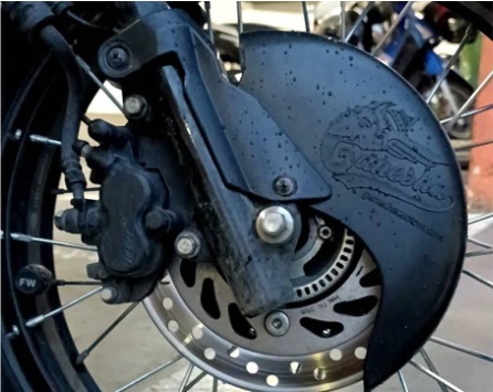 GANESHAのチューブレスホイール : バイクの横輪