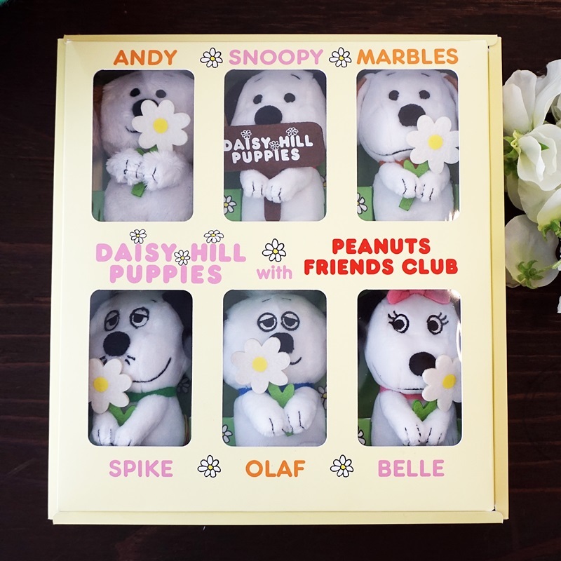 PEANUTS FRIENDS CLUB Limited goods