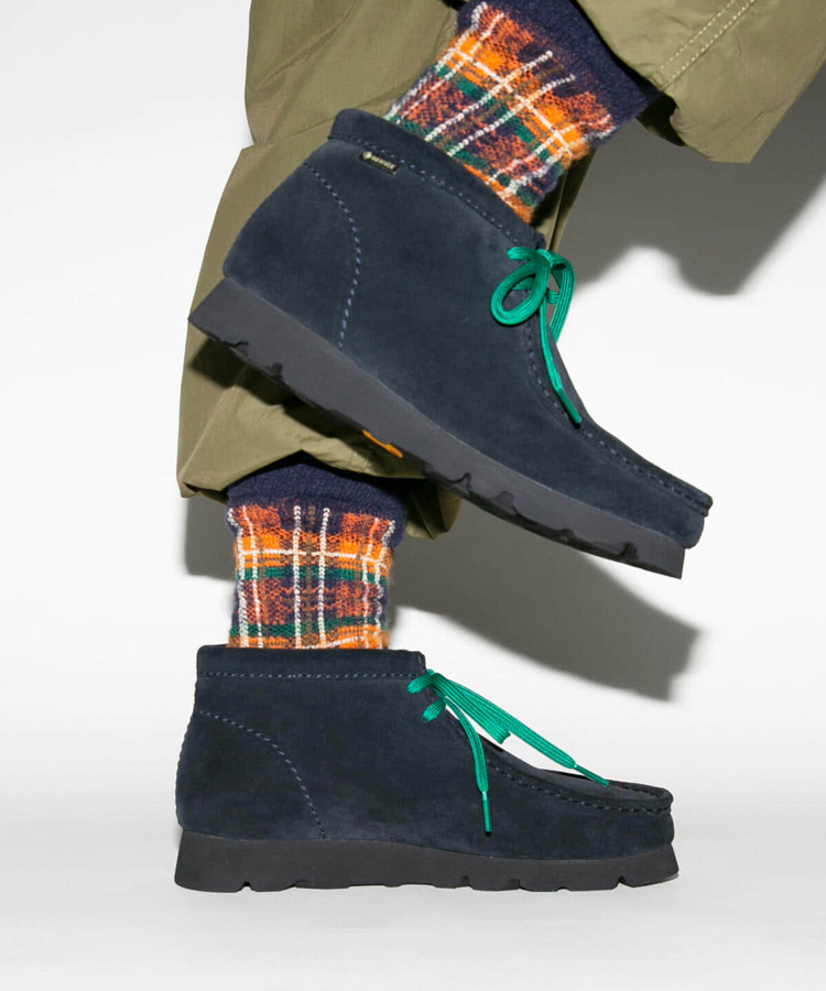 ビームス ボーイ］の別注ワラビー、 今季はネイビーカラーの