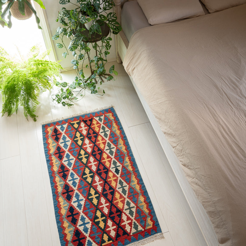 ペルシャ手織りキリム ウール ラグ シーラーズ 67×118cm – Persiadirect