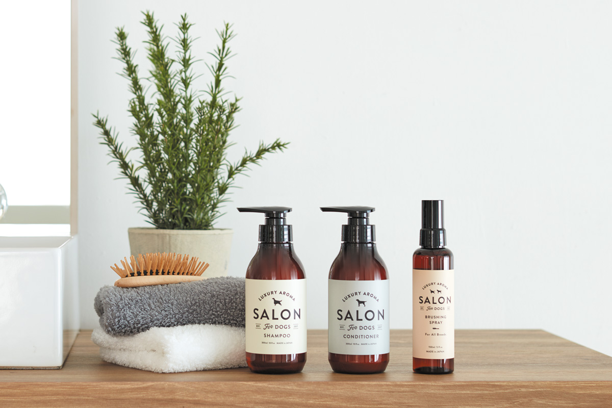 サロンフォードッグス ブラッシングスプレー 全犬種用150ml: 700｜業務