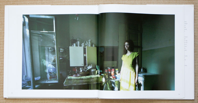 Hellen van Meene – Tout va Disparaitre – PhotoBook Journal