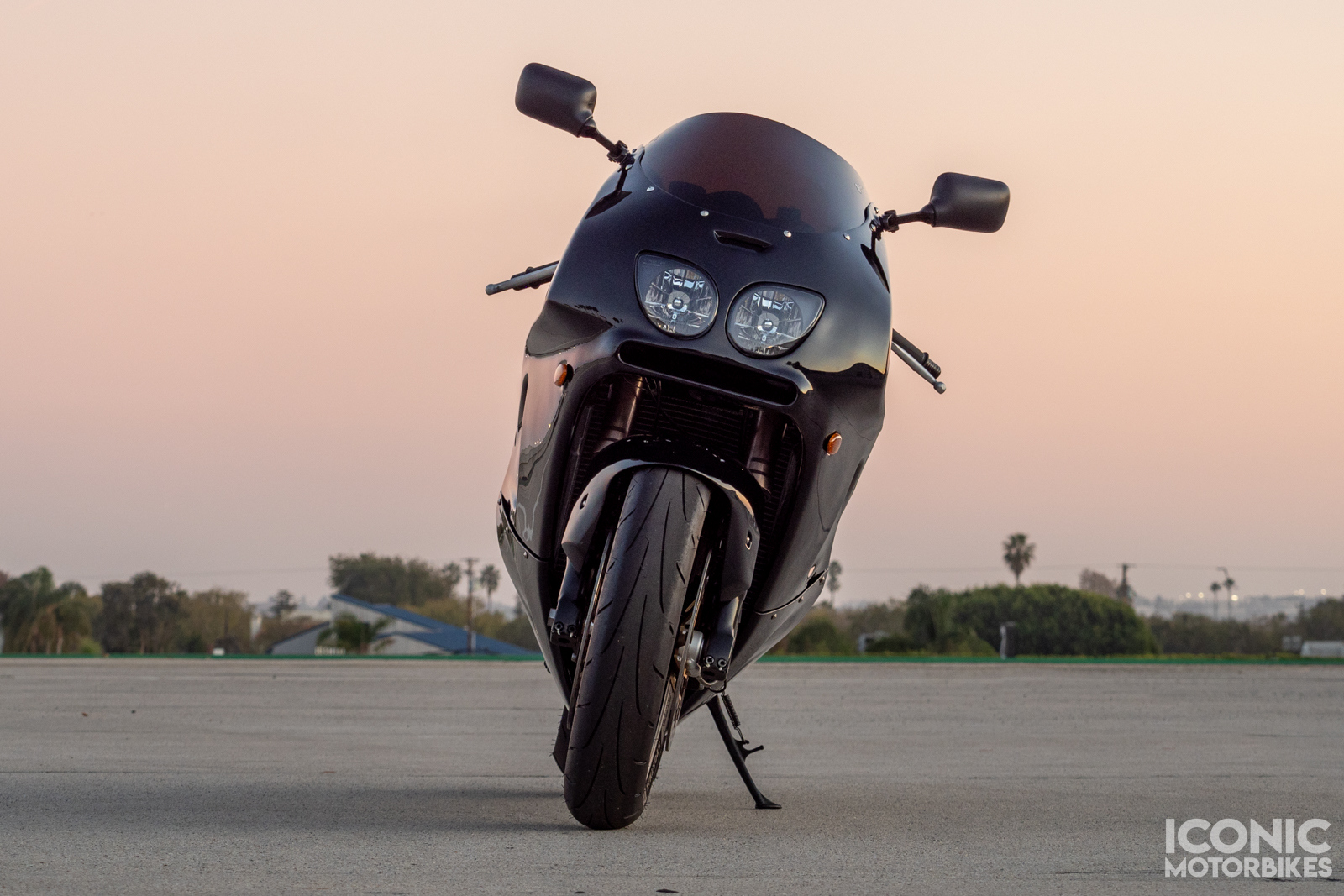 1997 Muzzy Raptor Kawasaki ZX-7R – Iconic Motorbike Auctions