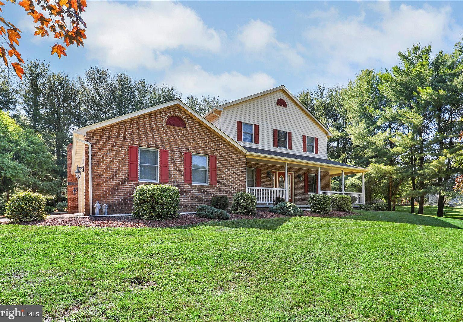 63 Lindsay Ln, Hanover, PA 17331 | Zillow