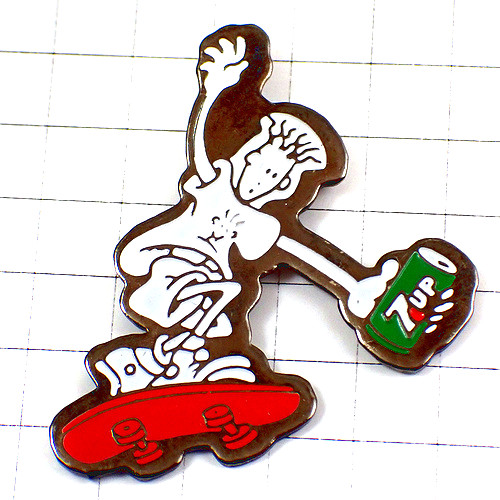 ピンバッジ・セブンアップ飲み物の缶スケボー男の子 FIDO-DIDO 7UP