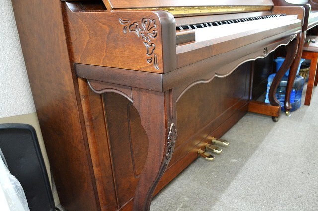 ゴールドスター（東海楽器）中古ピアノ 品番 TG200 アップライトピアノ