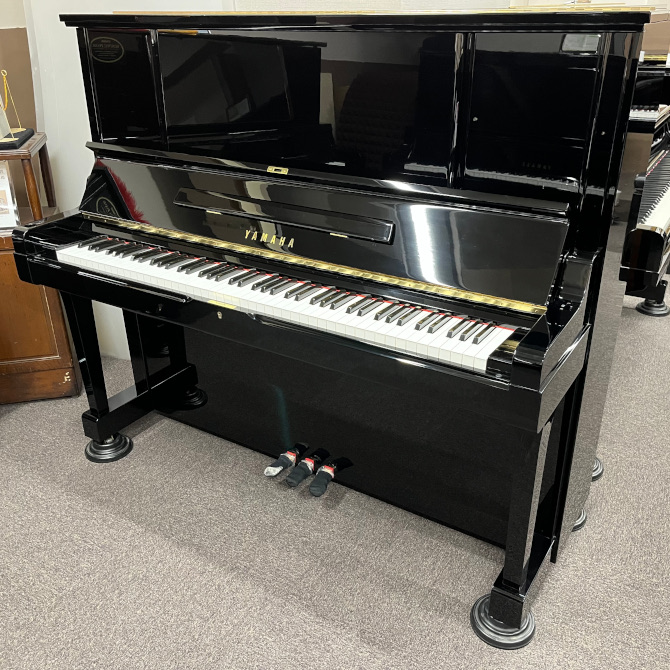 中古》UX3 ヤマハアップライトピアノ | ご成約済み商品 | 大阪・本町の