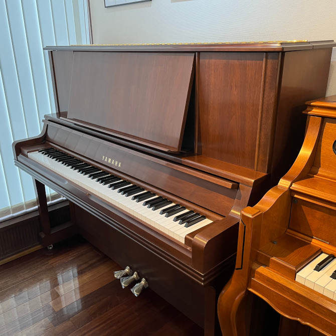 中古》YF101W ヤマハアップライトピアノ | ご成約済み商品 | 大阪