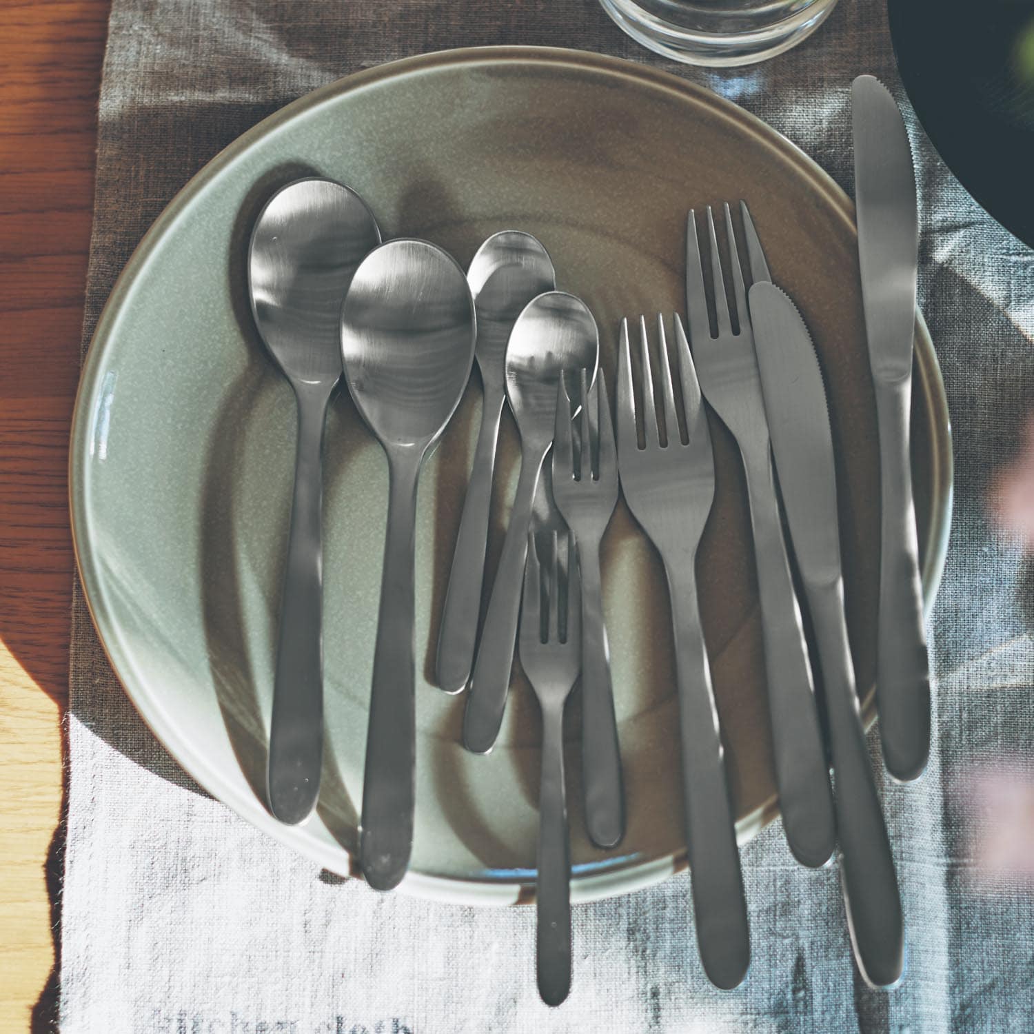 軽さ・持ちやすさ・口当たりにこだわったカトラリーセット（スプーン