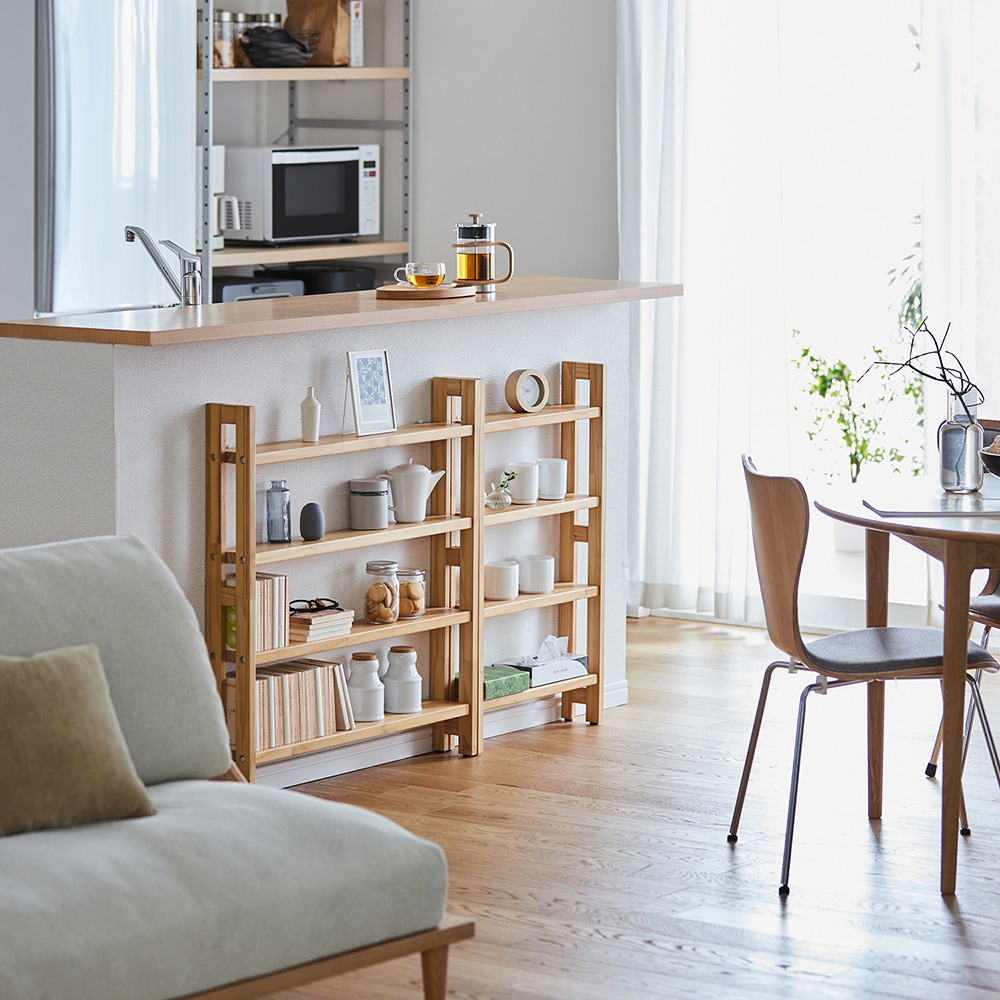 突っ張らずに取り付けられる薄型ラック・本棚（ロータイプ）「WALL