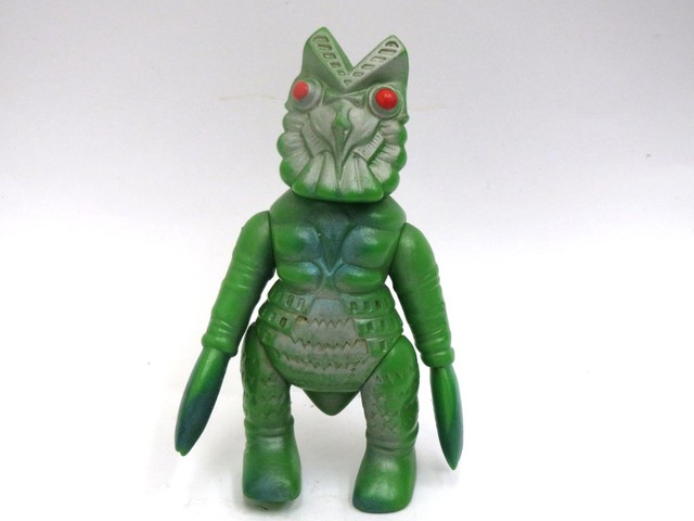 買取専門店よろずやあびこ店】ブルマァク ソフビ バルタン星人